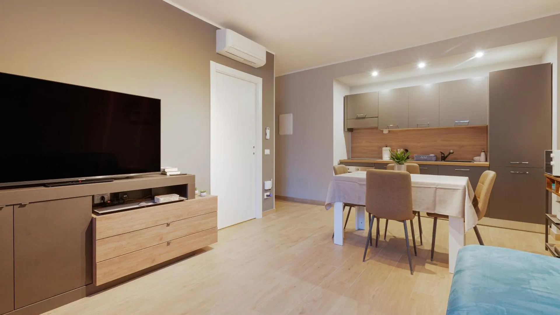 Affori M3 - Modern And Cozy Studio Милан